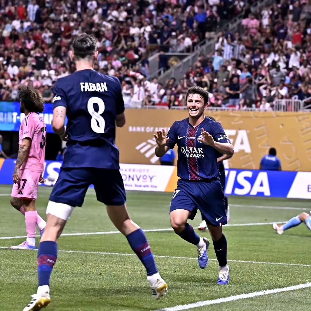 开云手机在线登陆-赛后巴塞罗那刷新队史纪录——法甲节点到来,媒体盛赞,身体对抗强度拉满-开云手机在线登陆